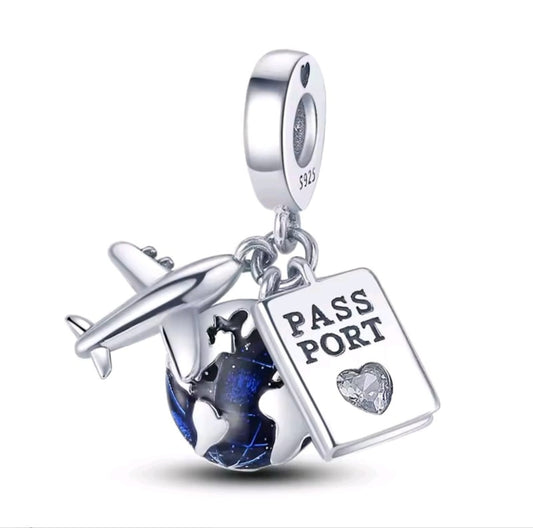 Charm Pasaporte