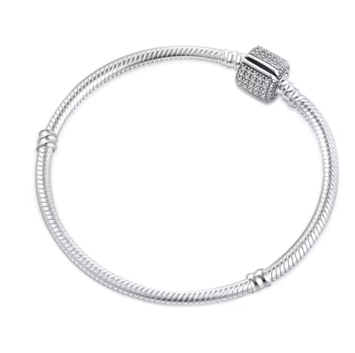 Pulsera Plateada Clásica